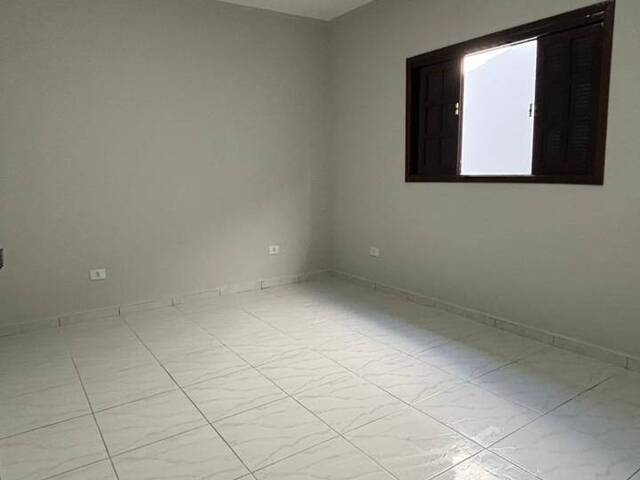 Casa para Venda em Guarulhos - 4
