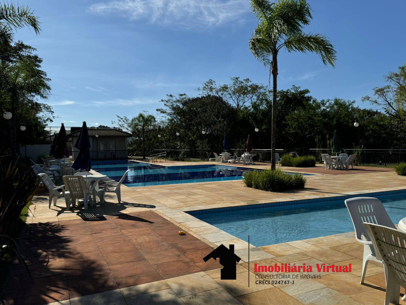 Casa à venda com 2 quartos, 54m² - Foto 7