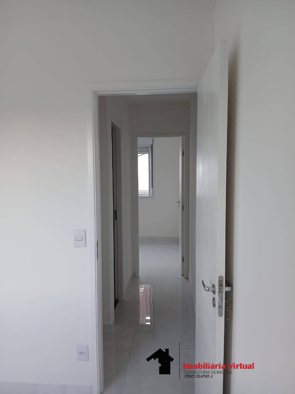 Casa à venda com 2 quartos, 54m² - Foto 6